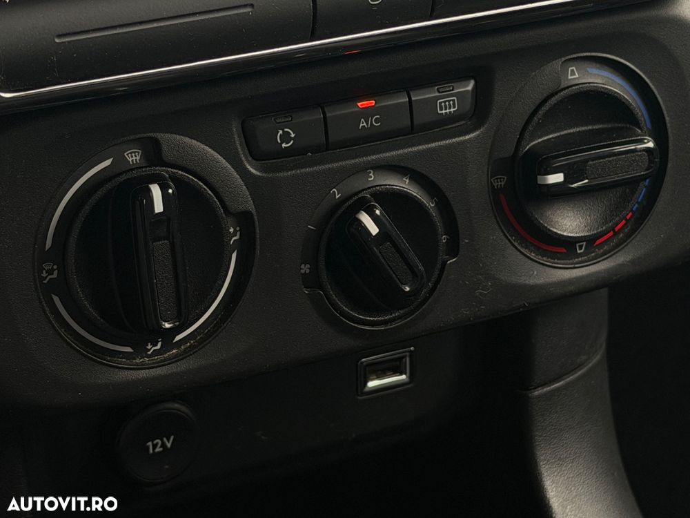 Citroën C3 BlueHDi 100 S&S SHINE - 21