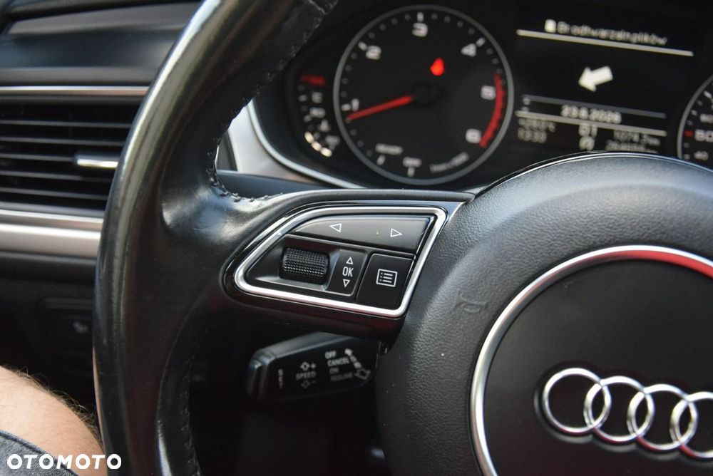 Audi A6 Avant 2.0 TDI quattro S tronic - 36