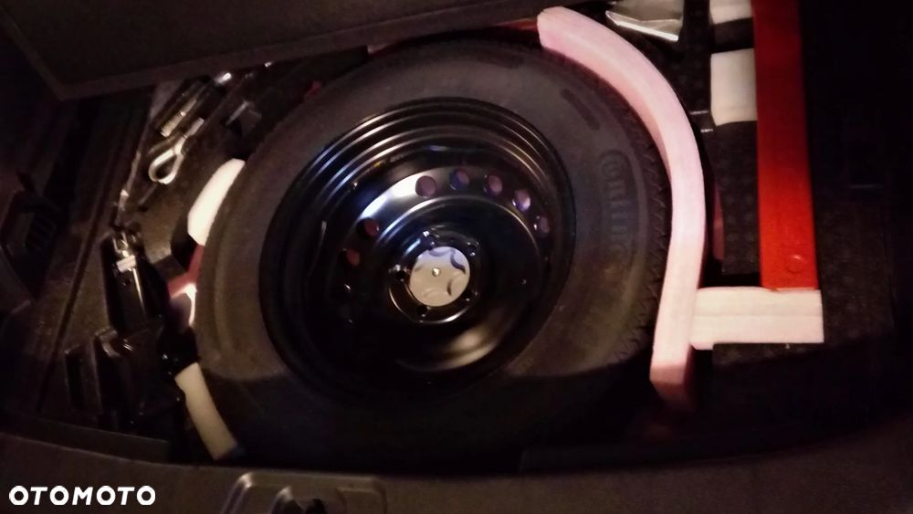 Nissan Qashqai 1.6 DIG-T N-Connecta - 37