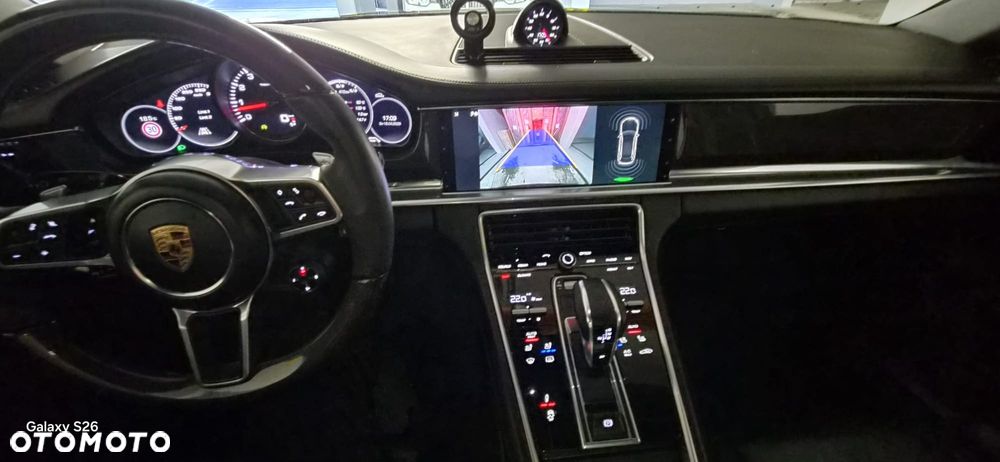 Porsche Panamera 4S - 35