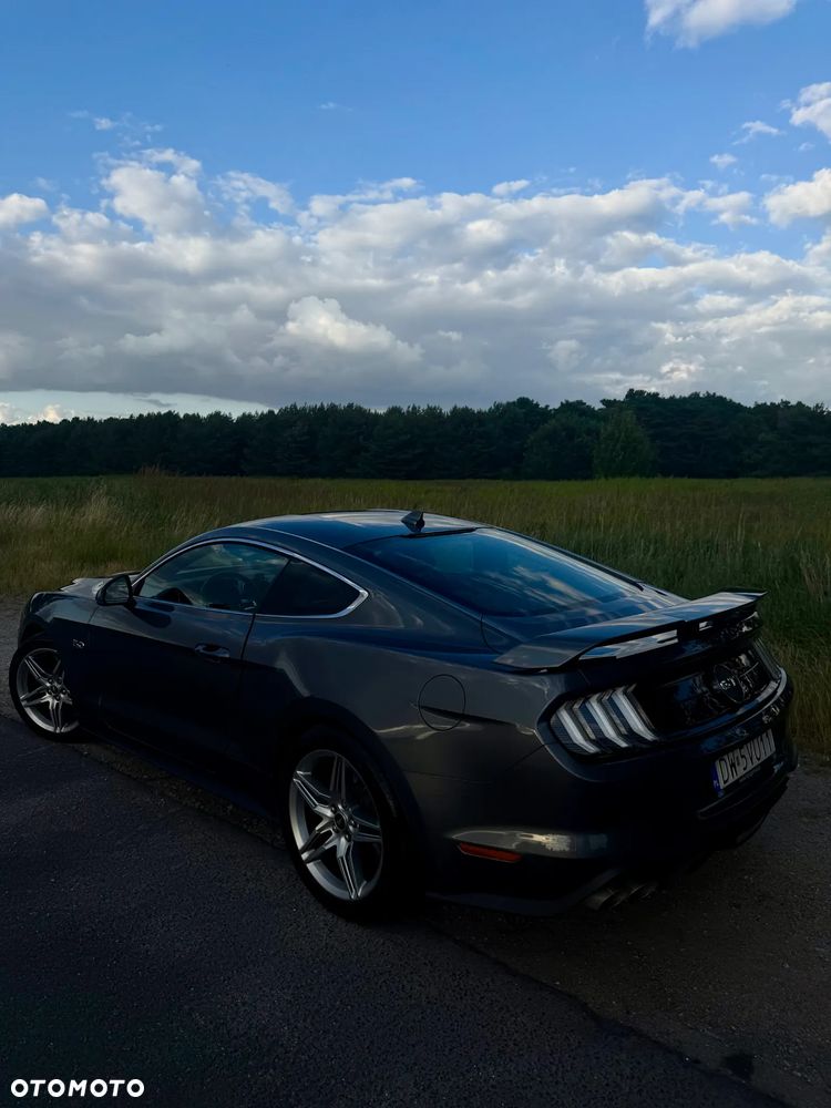 Ford Mustang - 11