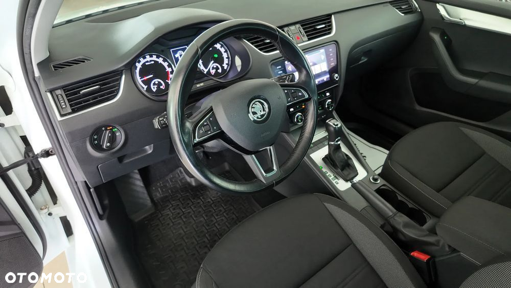 Skoda Octavia 2.0 TDI 4x4 Ambition DSG - 13