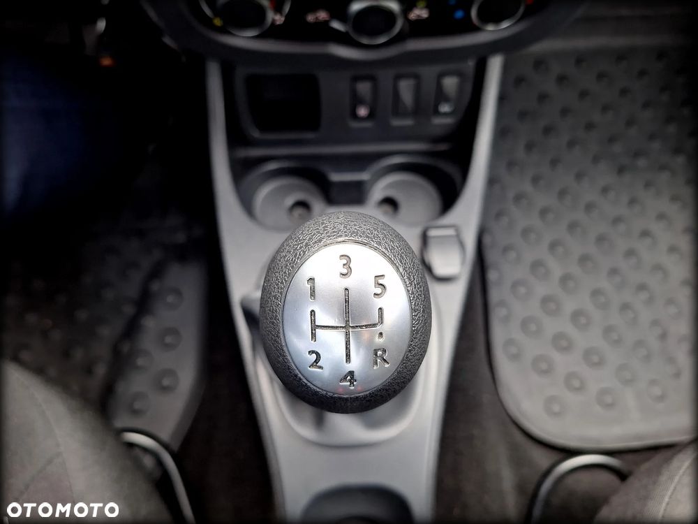 Dacia Duster 1.6 SCe Open S&S - 18