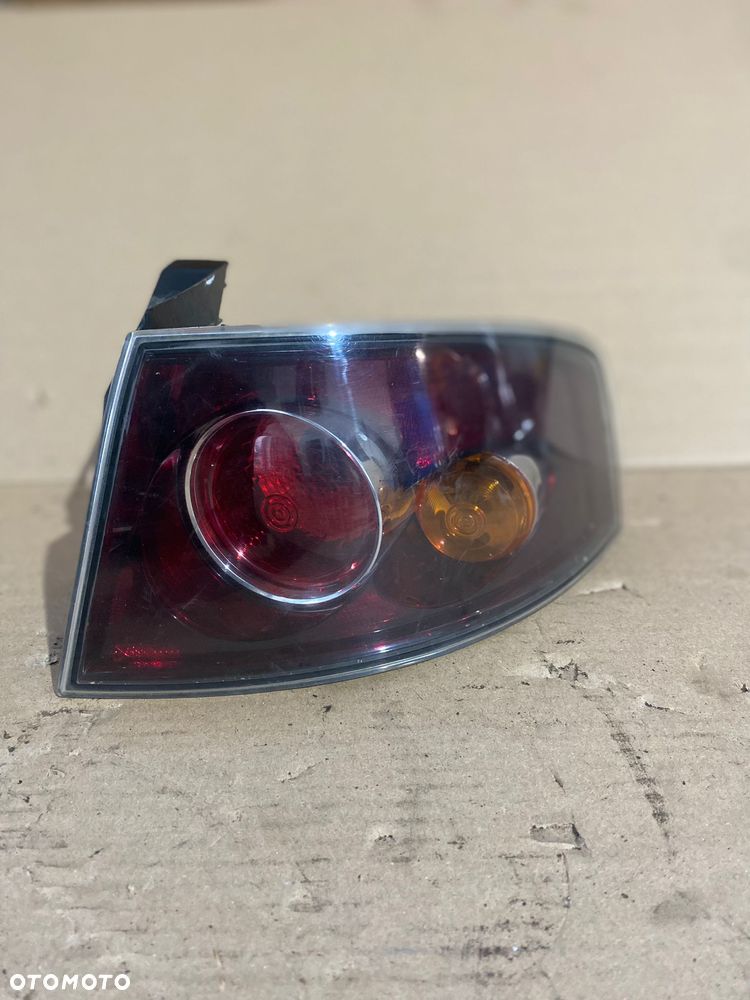 SEAT IBIZA III LIFT HB LAMPA TYŁ TYLNA PRAWA - 1