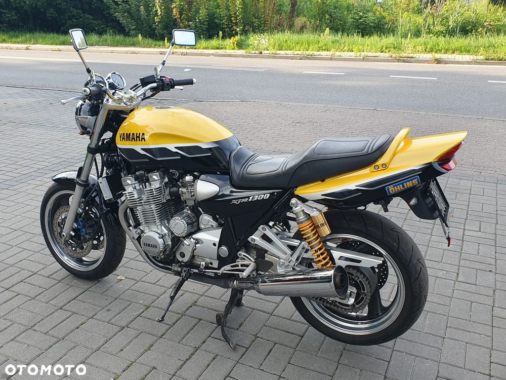 Yamaha XJR - 28