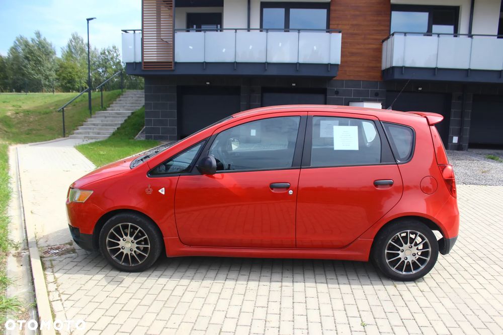 Mitsubishi Colt 1.3 Inform - 8