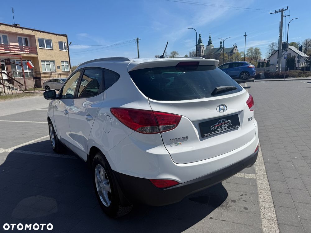 Hyundai ix35 1.6 2WD UEFA EURO 2012 Edition - 5