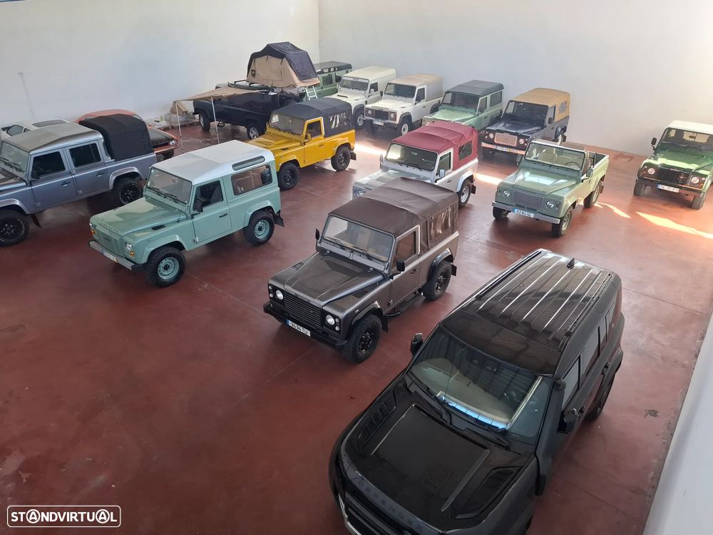 Land Rover Defender 90 2.5 Td5 Soft Top - 19
