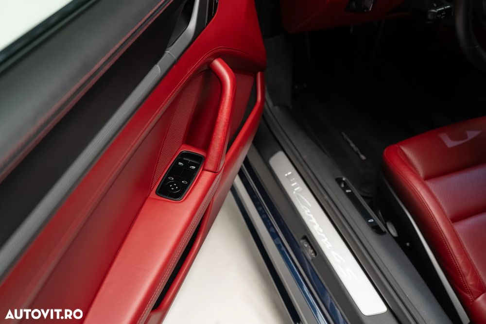 Porsche 911 4S PDK - 13