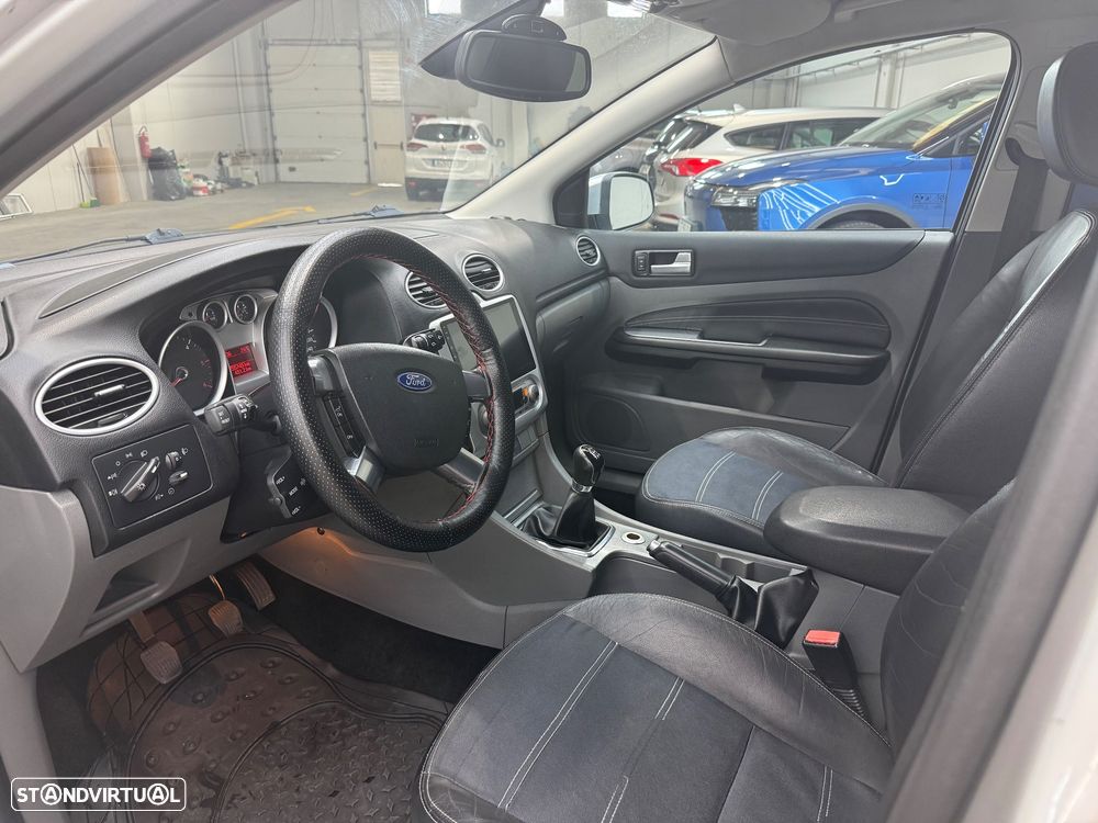 Ford Focus 1.6 TDCi Titanium - 8