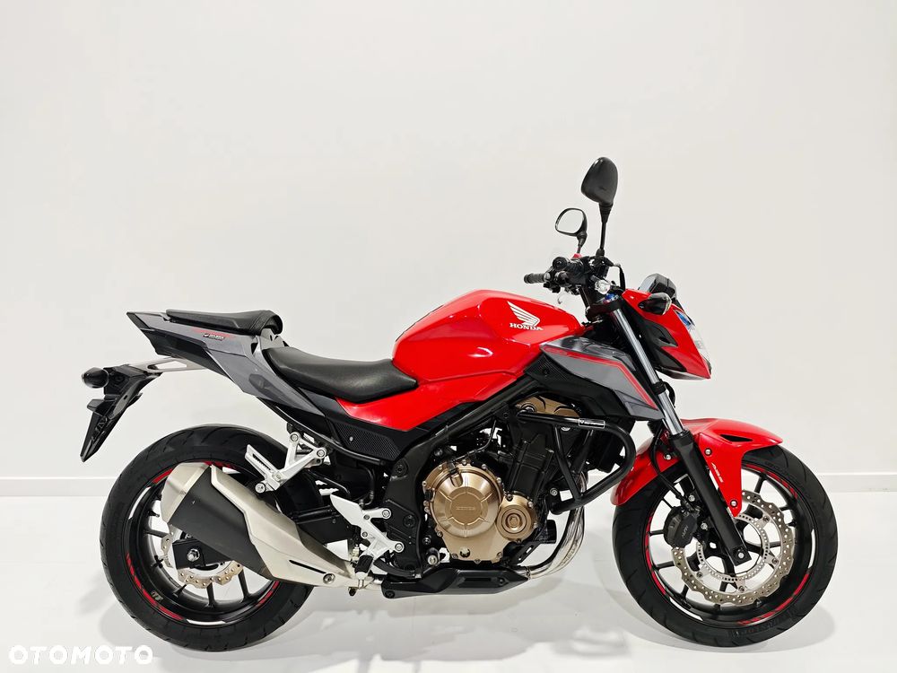 Honda CB - 1