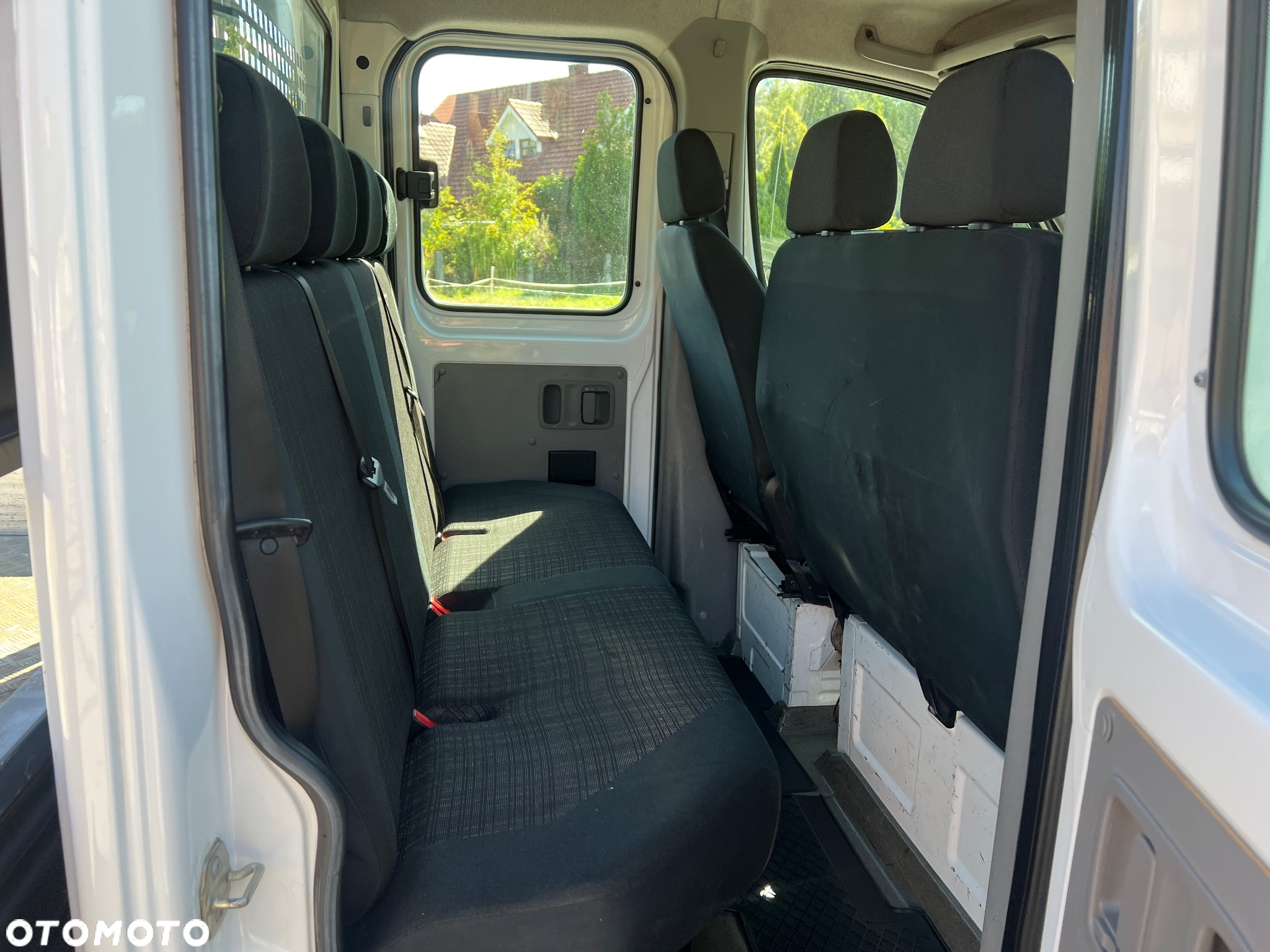 Mercedes-Benz Sprinter - 19