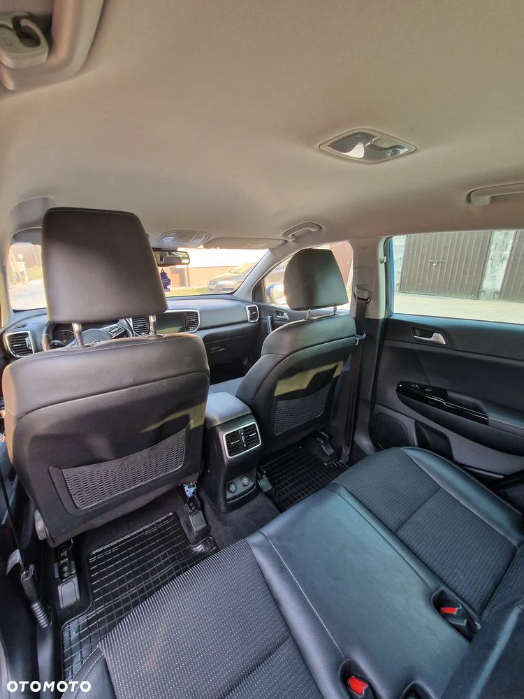 Kia Sportage 1.6 GDI Black Edition 2WD - 14