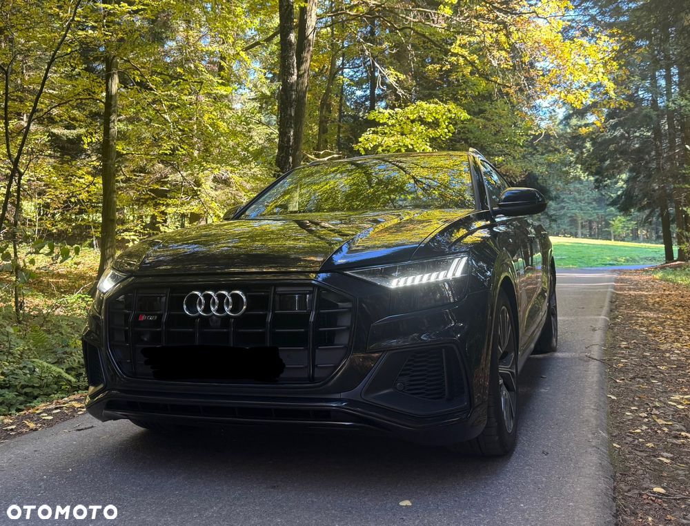 Audi Q8 - 12