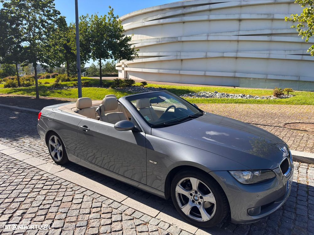 BMW 320 i Cabrio Auto - 2