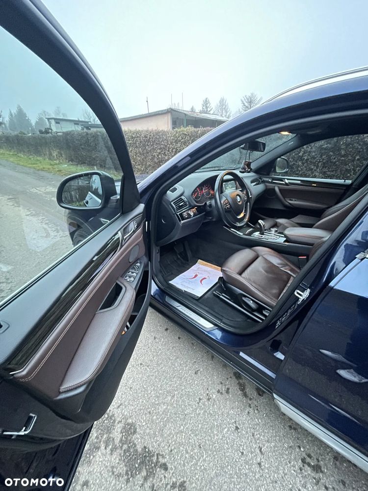 BMW X4 xDrive28i xLine - 11