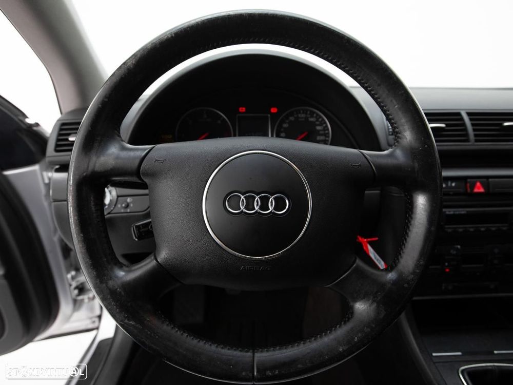 Audi A4 Avant 1.9 TDI - 14