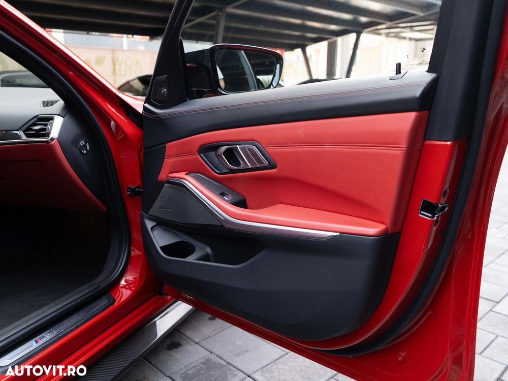 BMW M3 Competition xDrive AT - 26