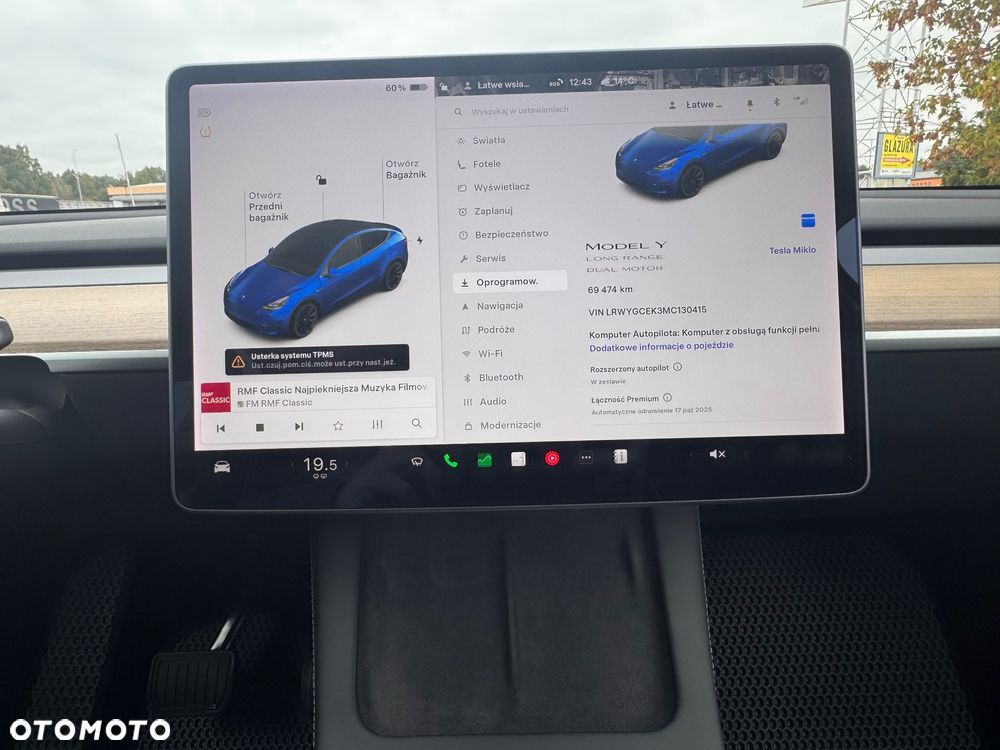Tesla Y Long Range AWD - 13