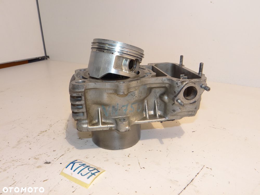 Kawasaki VN 750 Vulcan cylinder + tłok tył K1197 - 2