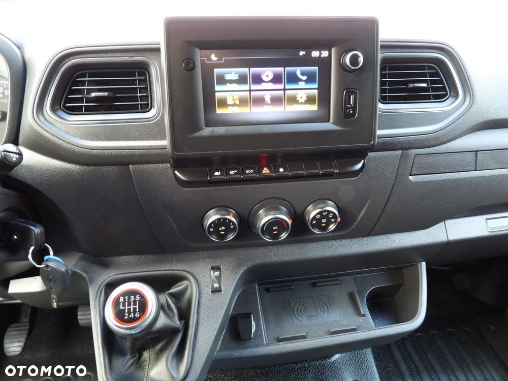 Renault MASTER FURGON CHŁODNIA  -10*C ZASILANIE 230V TEMPOMAT NAWIGACJA LEDY KLIMATYZACJA  150KM - 32