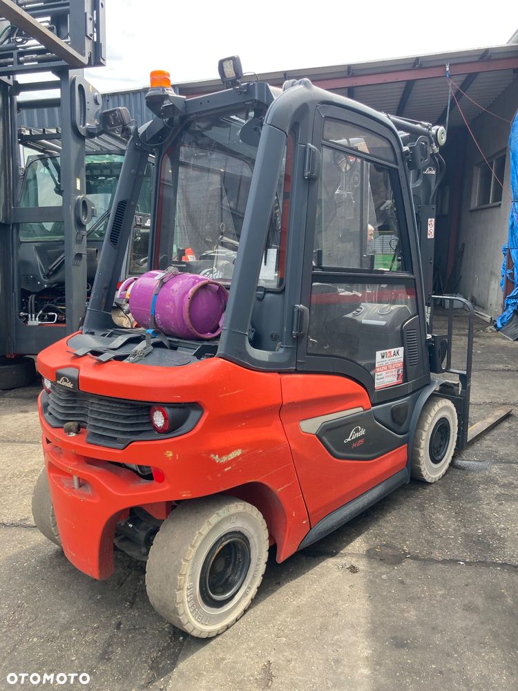 Linde [2021] WÓZEK WIDŁOWY LINDE H25T GAZ 2,5ton - 6