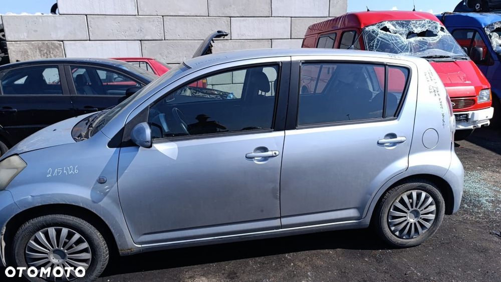36119 Daihatsu Sirion model od 04-08 silnik 1.3 87 km K3-VE lakier S28 - 2