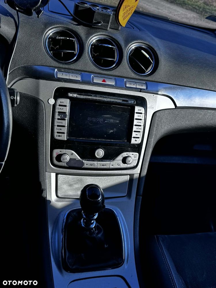 Ford S-Max - 4