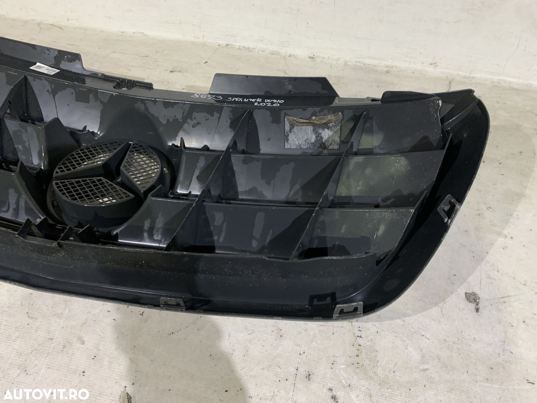 Grila radiator Mercedes Sprinter 910, 2018, 2019, 2020, 2021, 2022, 2023, 2024, cod origine OE A9108852600. - 4