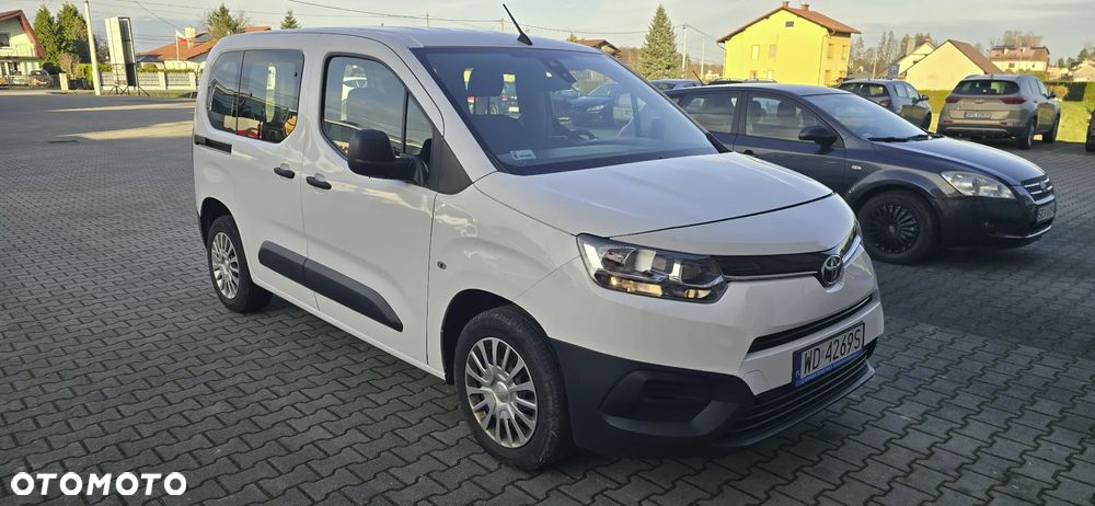 Toyota Proace City Verso 1.5 D-4D Business - 1