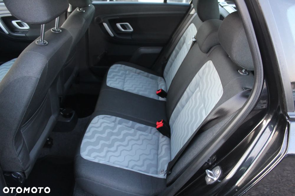 Skoda Fabia 1.4 16V Ambiente - 22