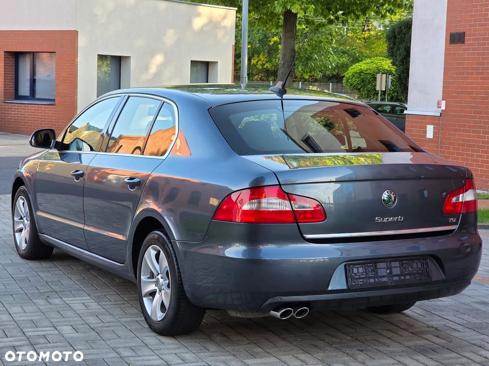 Skoda Superb 1.8 TSI DSG Ambition - 3