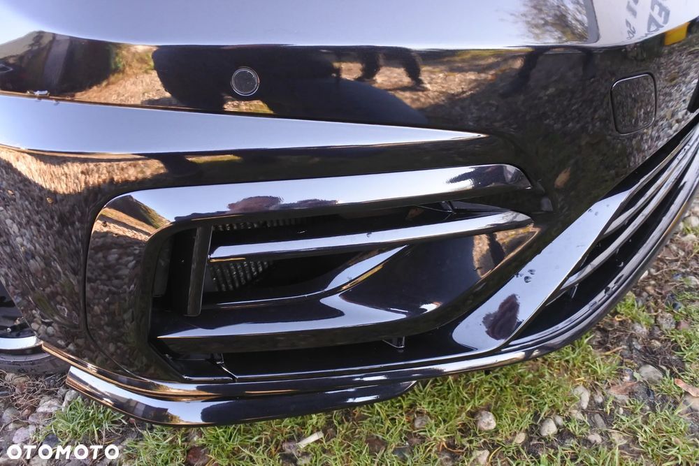 Volkswagen Golf - 28