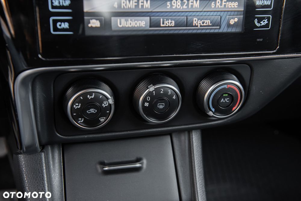 Toyota Corolla 1.4 D-4D Premium - 22