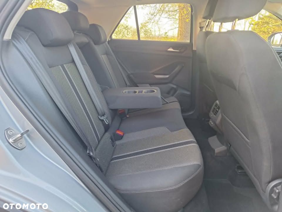 Volkswagen T-Roc - 20