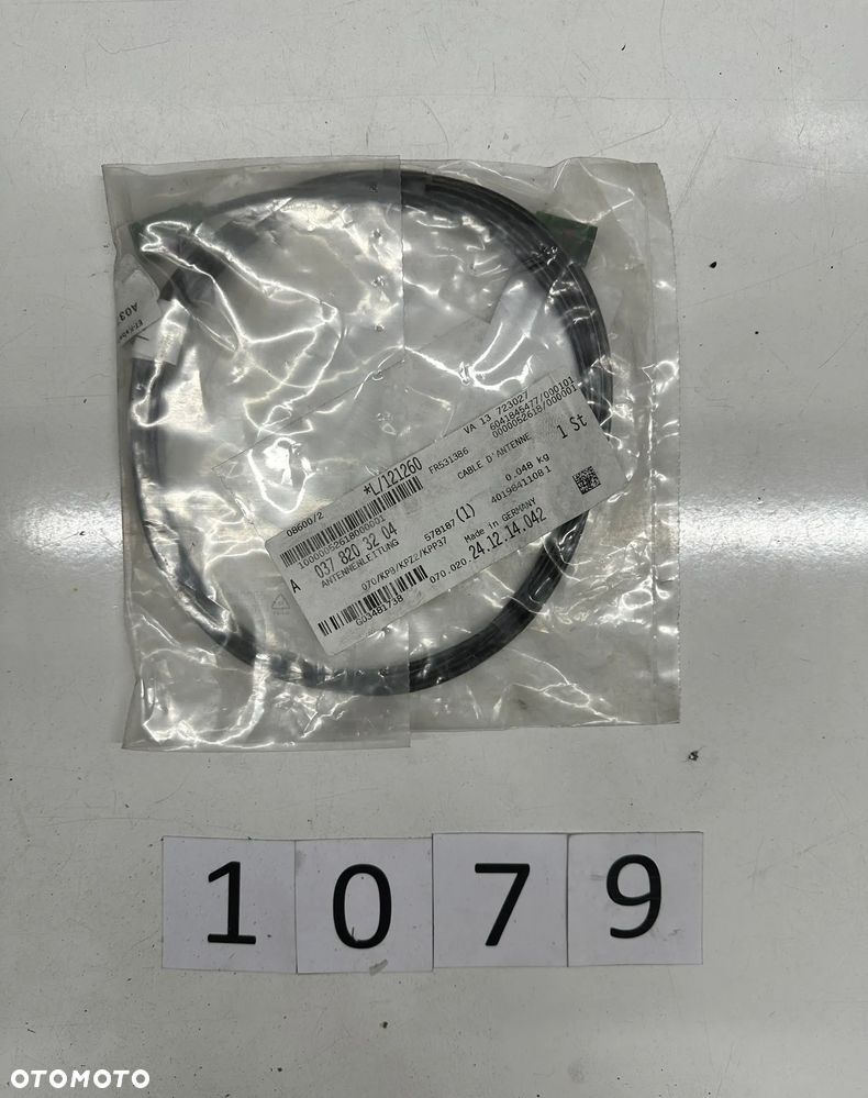 Kabel antenowy Mercedes 0378203204 - 1