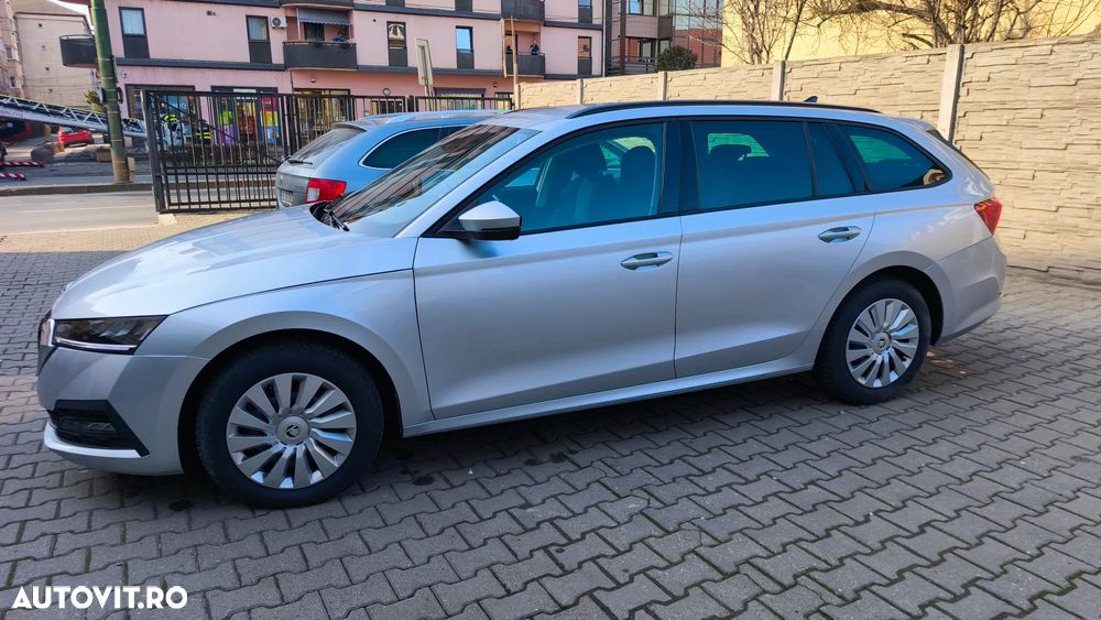 Skoda Octavia 2.0 TDI DSG Tour - 2