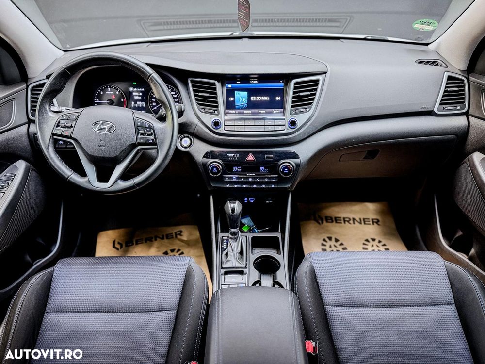 Hyundai Tucson - 12