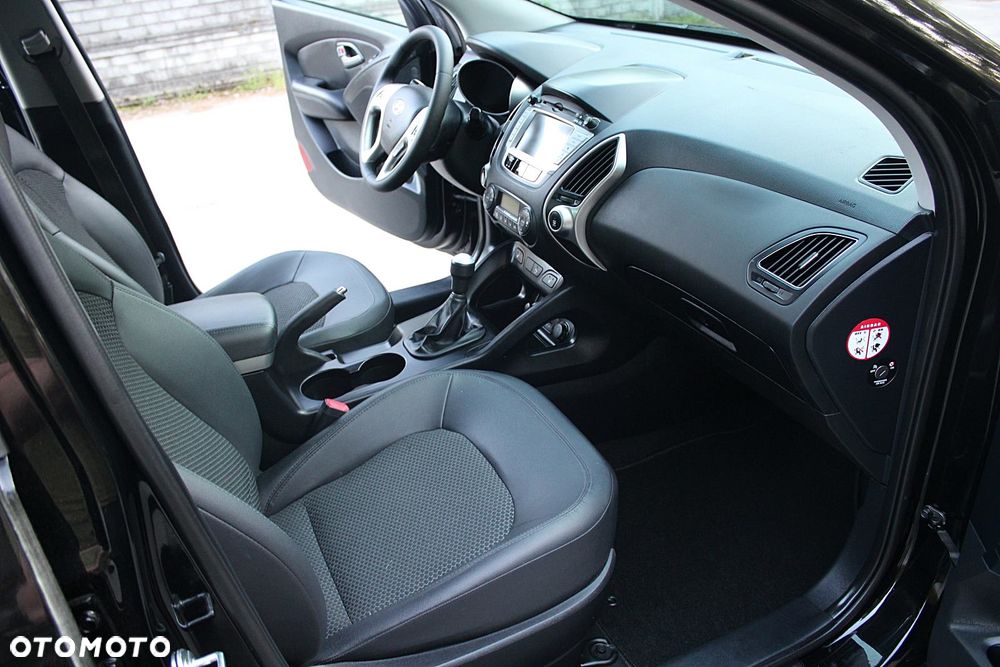 Hyundai ix35 2.0 2WD Style - 21