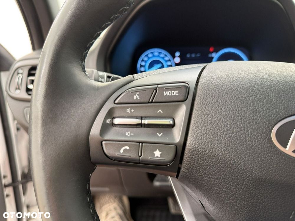Hyundai i30 - 24