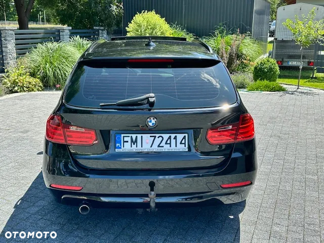 BMW Seria 3 320d Touring Efficient Dynamics Edition Luxury Line - 5