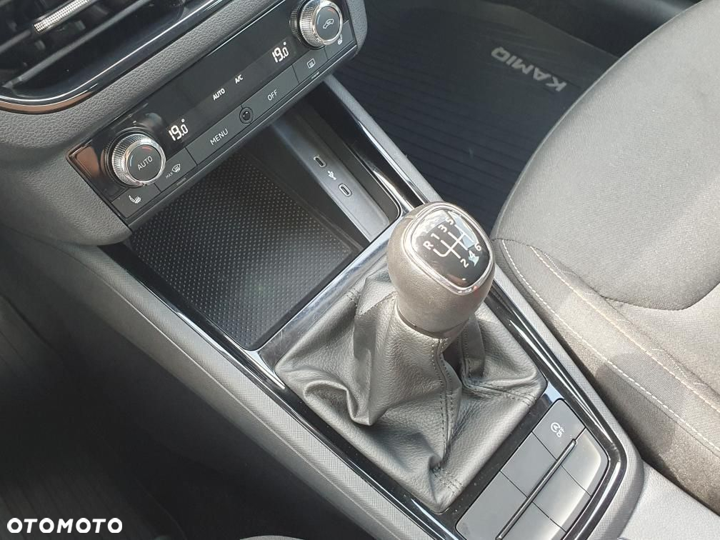 Skoda Kamiq 1.0 TSI Style - 29