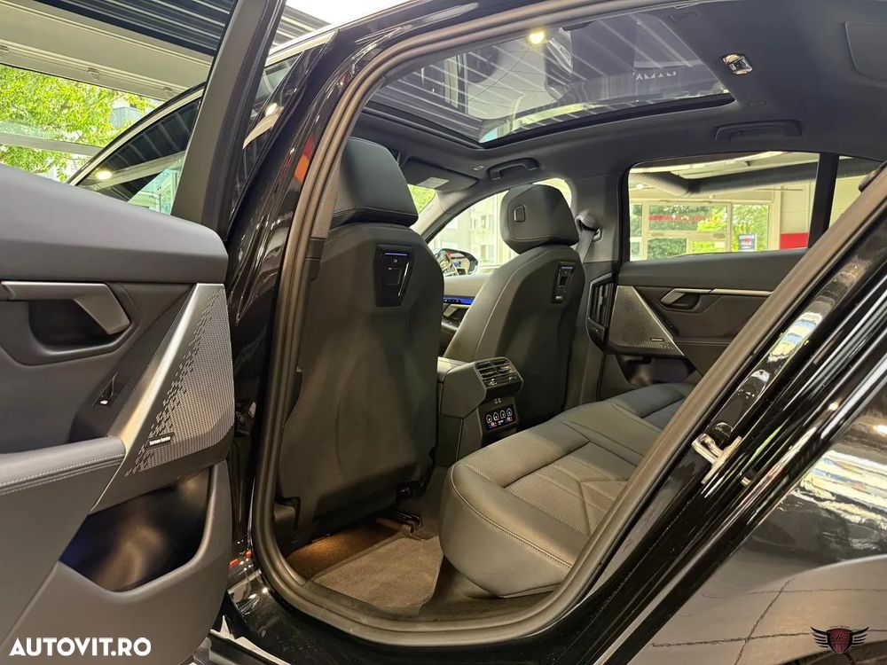 BMW Seria 5 550e xDrive Aut. - 17