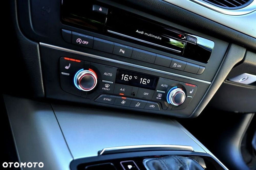 Audi A6 Avant 2.0 TDI ultra S tronic - 32