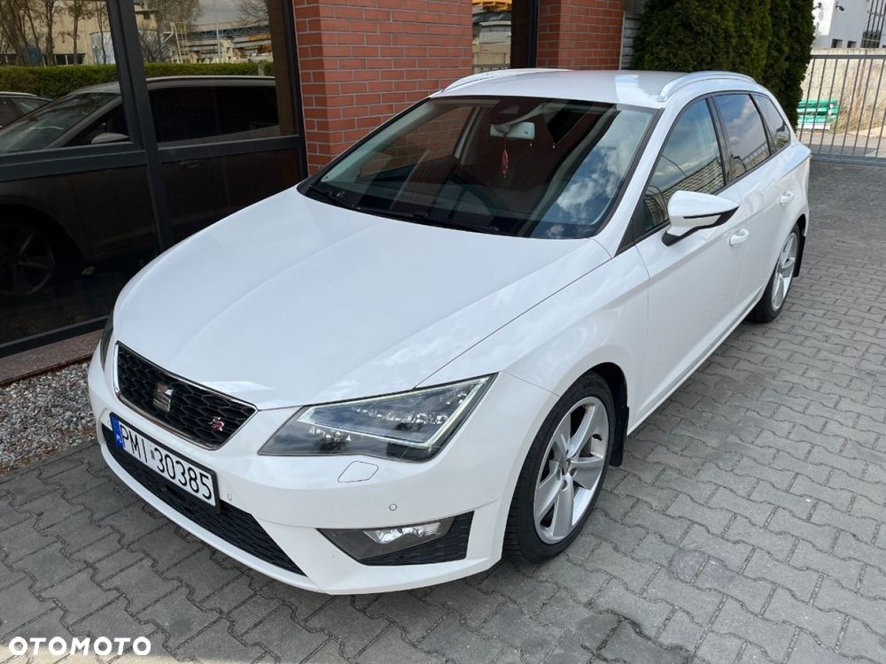 Seat Leon Sportstourer 2.0 TDI DPF DSG FR - 1