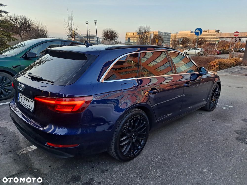 Audi A4 Avant 2.0 TDI Sport S tronic - 2