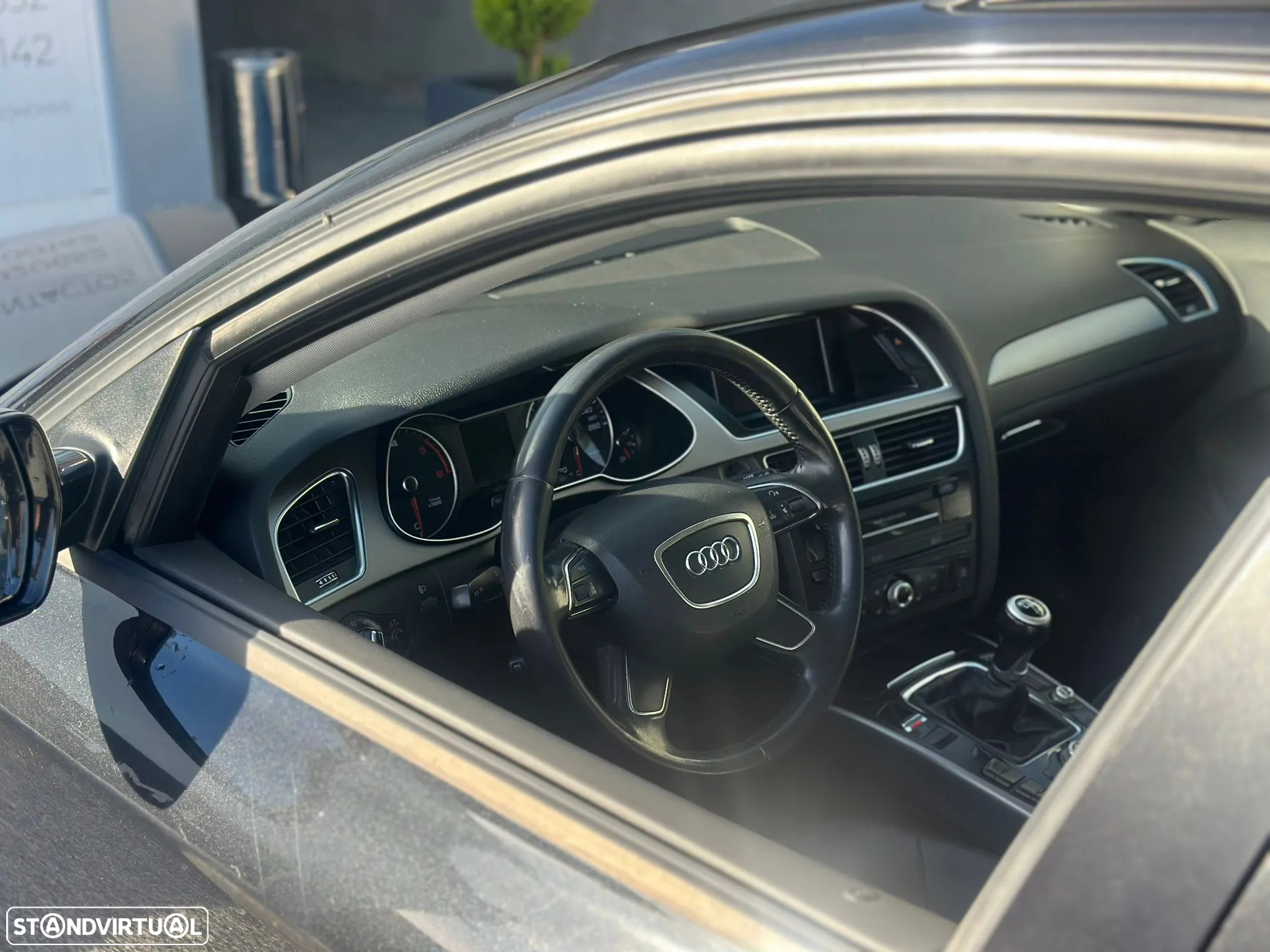 Audi A4 Avant 2.0 TDI Business Line - 10