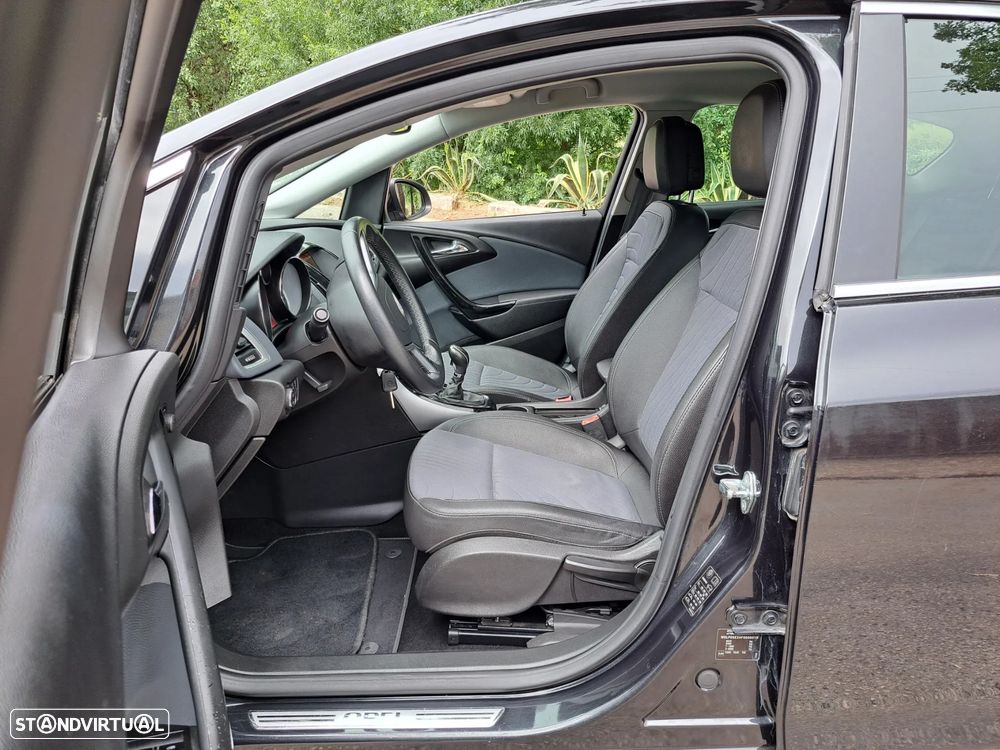 Opel Astra 1.6 CDTI Executive S/S J18 - 12