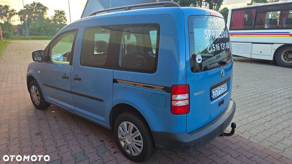 Volkswagen Caddy - 4