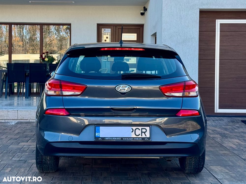 Hyundai i30 1.6 CRDI DCT Passion Plus - 4